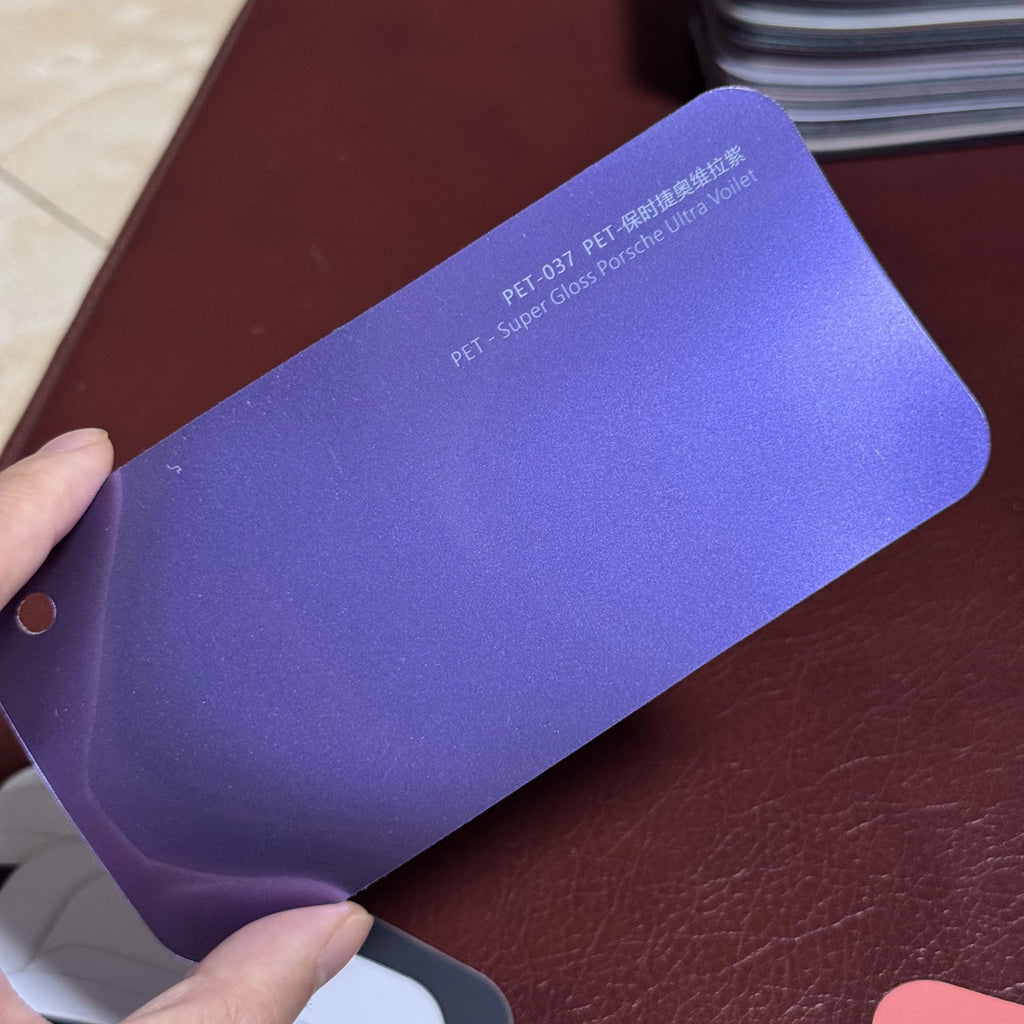 Super gloss ultra violet