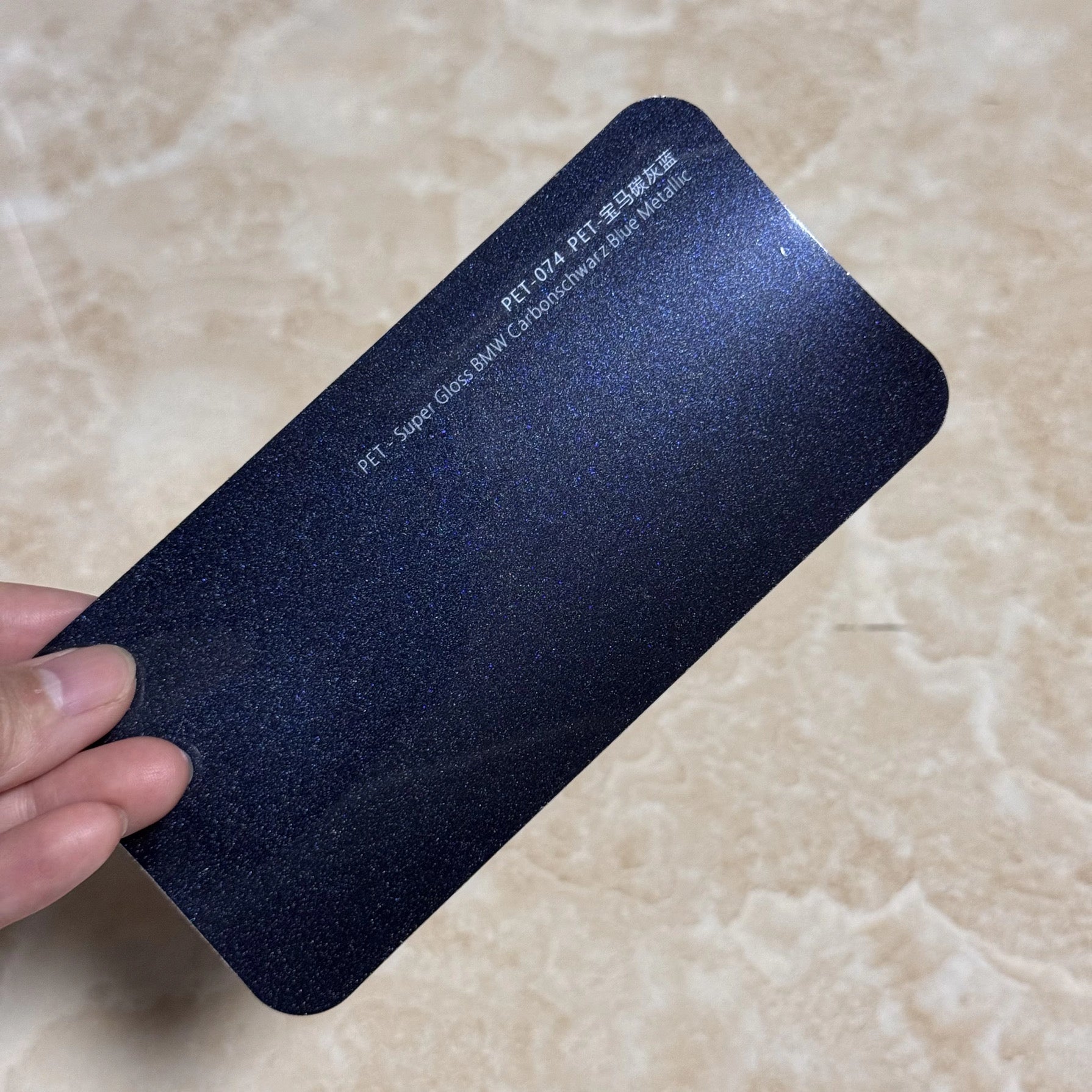 Carbonschwarz blue metallic